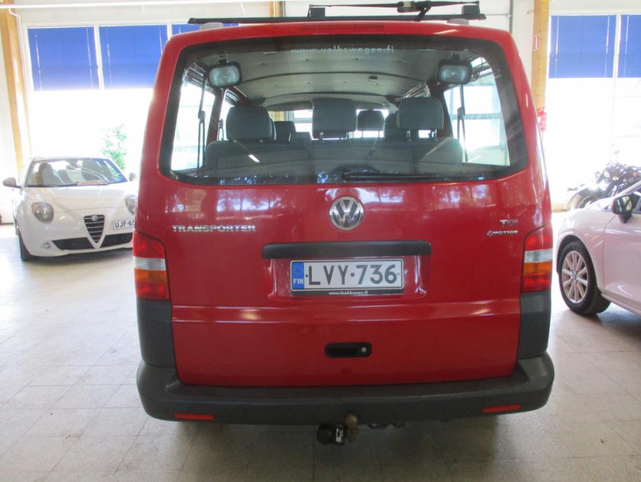 VOLKSWAGEN CARAVELLE 2008