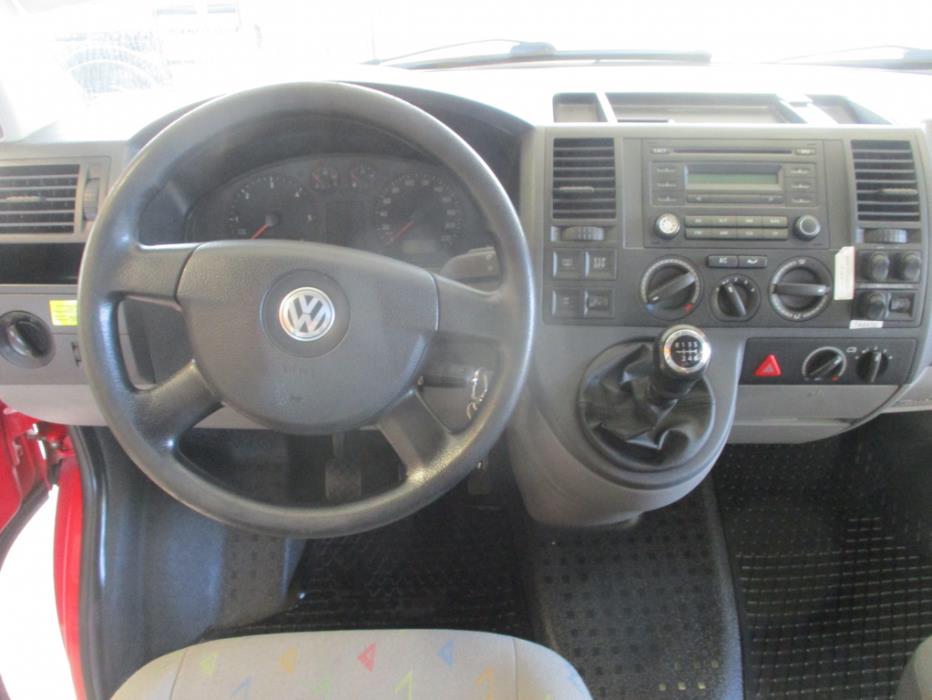 VOLKSWAGEN CARAVELLE 2008