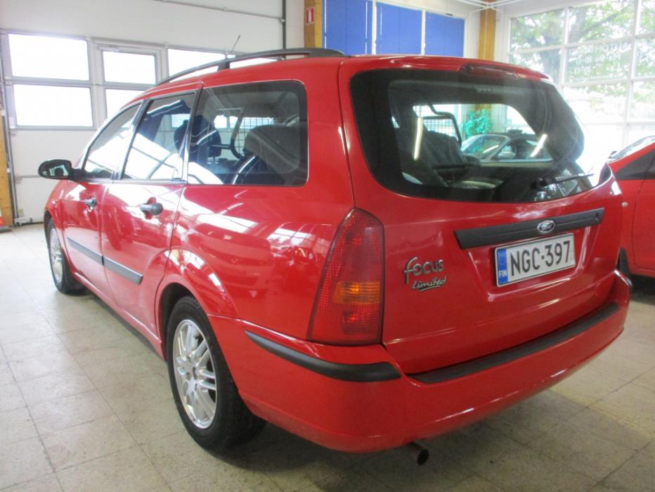FORD FOCUS 2004