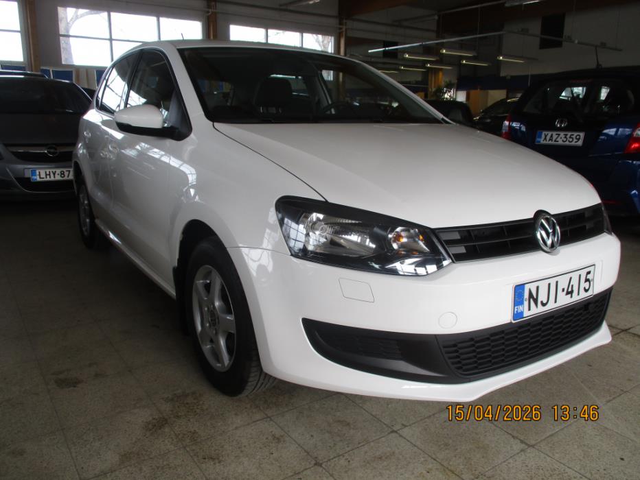 VOLKSWAGEN POLO 2014