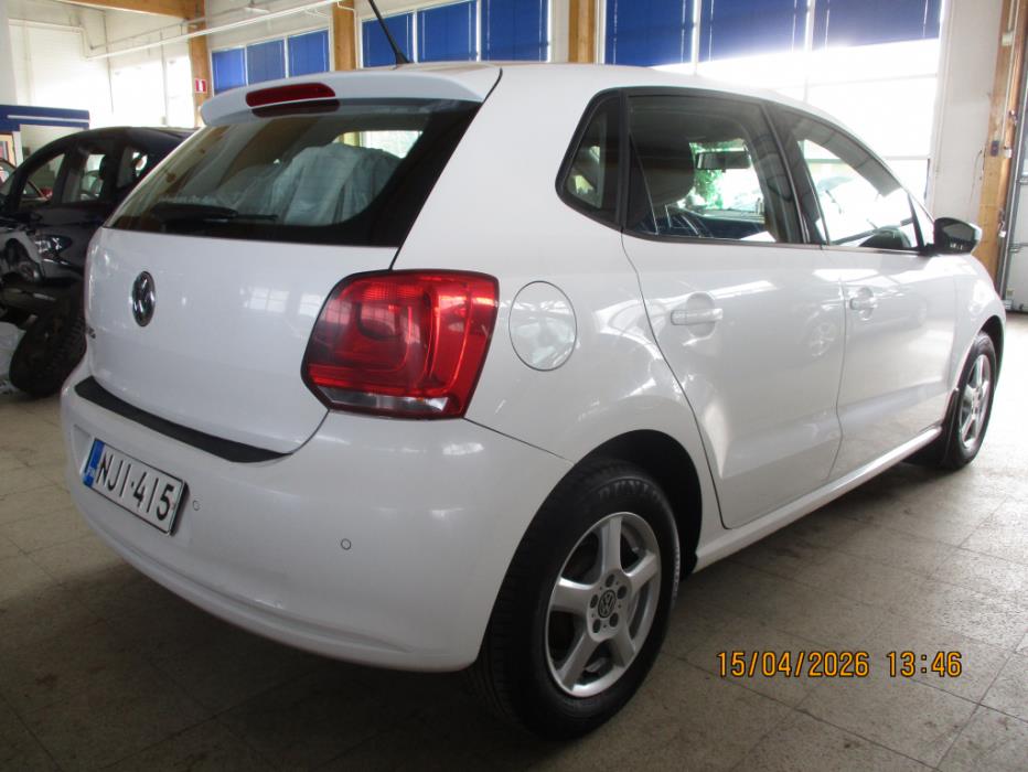 VOLKSWAGEN POLO 2014