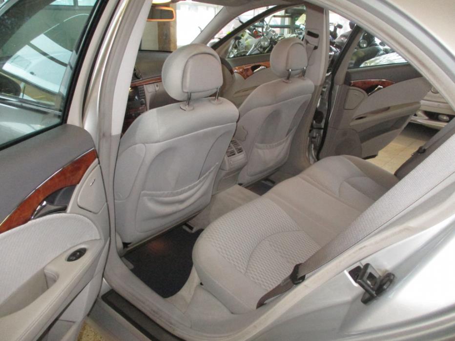 MERCEDES-BENZ E 2002