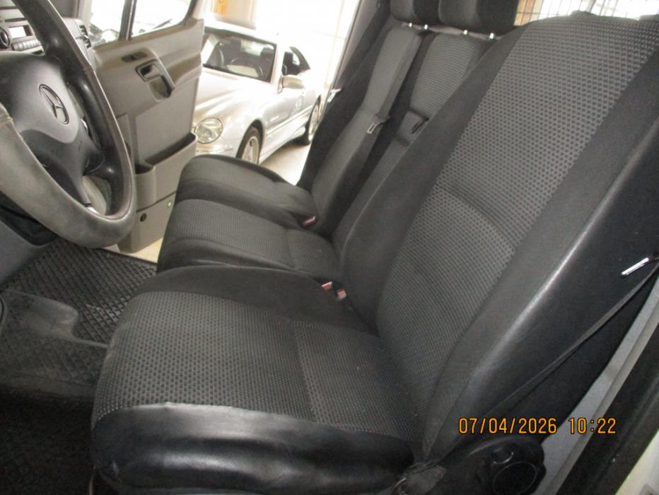 MERCEDES-BENZ Sprinter 2011