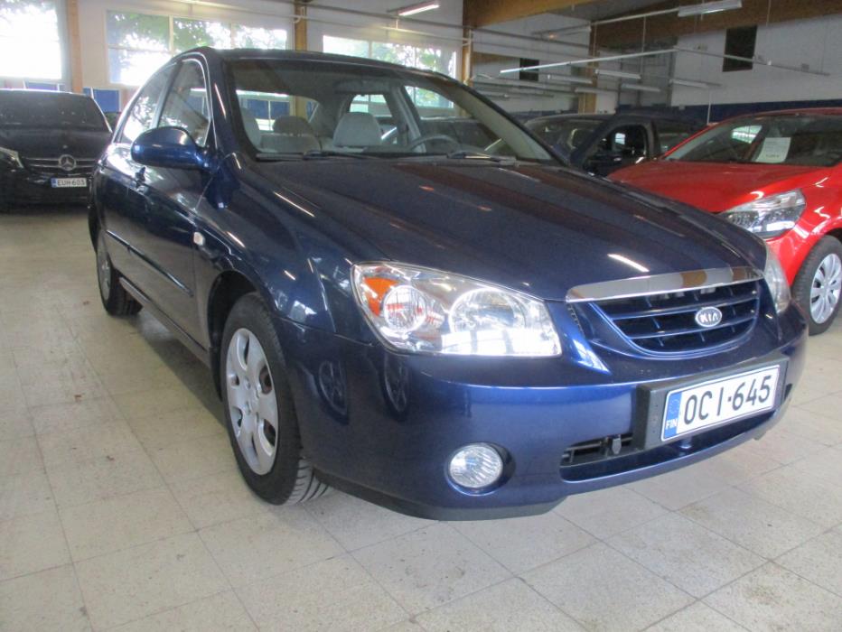 KIA Cerato 2005