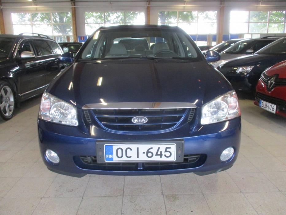KIA Cerato 2005