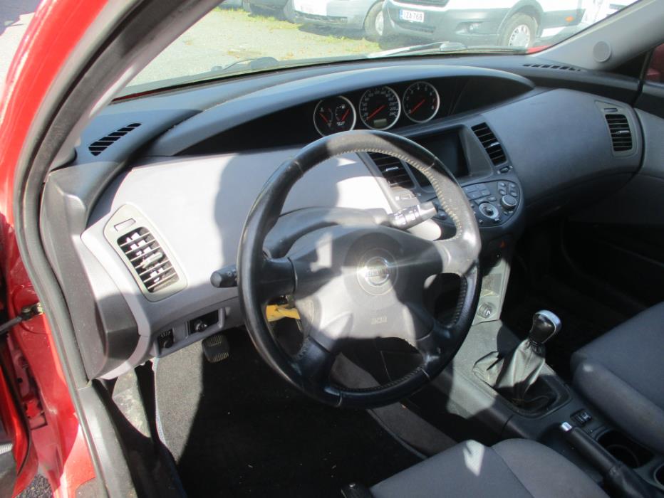 NISSAN Primera 2004