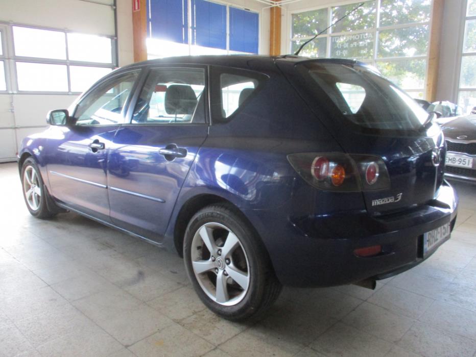 MAZDA 3 2006