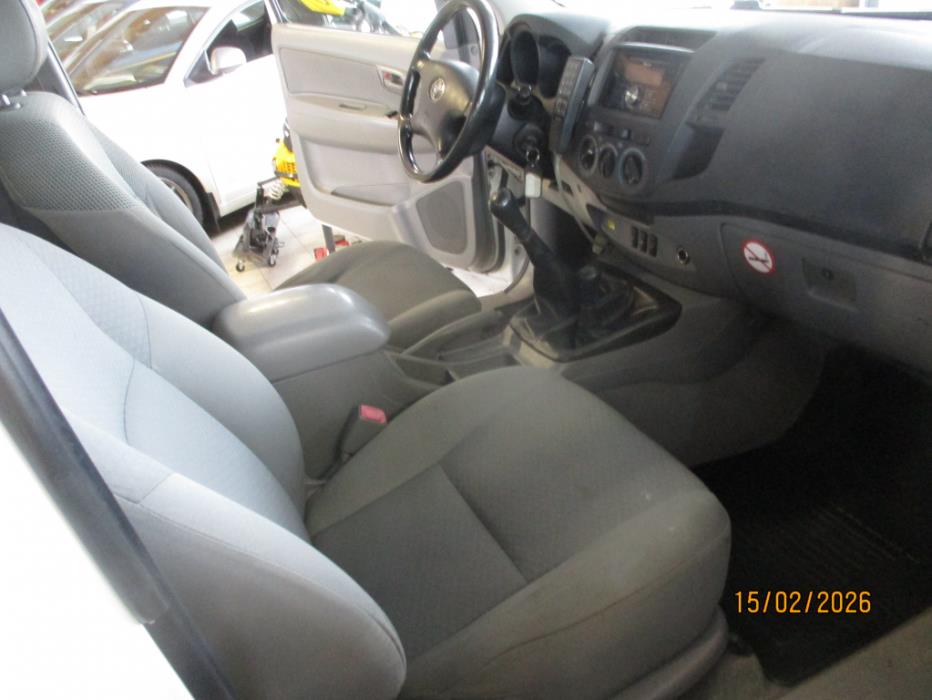 TOYOTA Hilux 2011