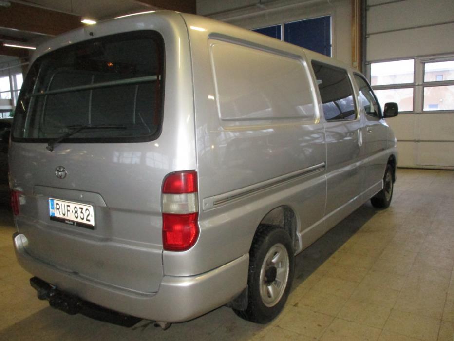 TOYOTA HIACE 2007