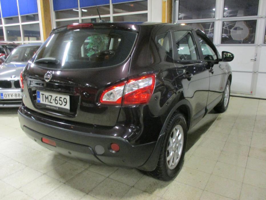 NISSAN Qashqai 2011