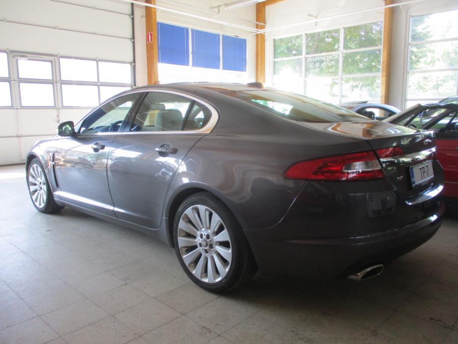 JAGUAR XF 2008