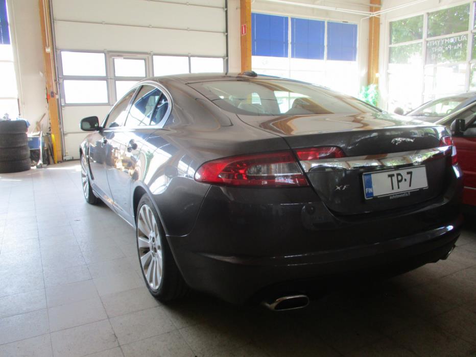 JAGUAR XF 2008