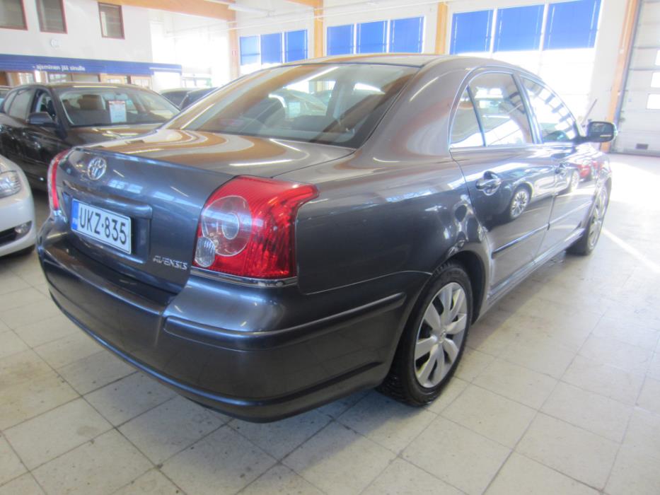 TOYOTA Avensis 2007