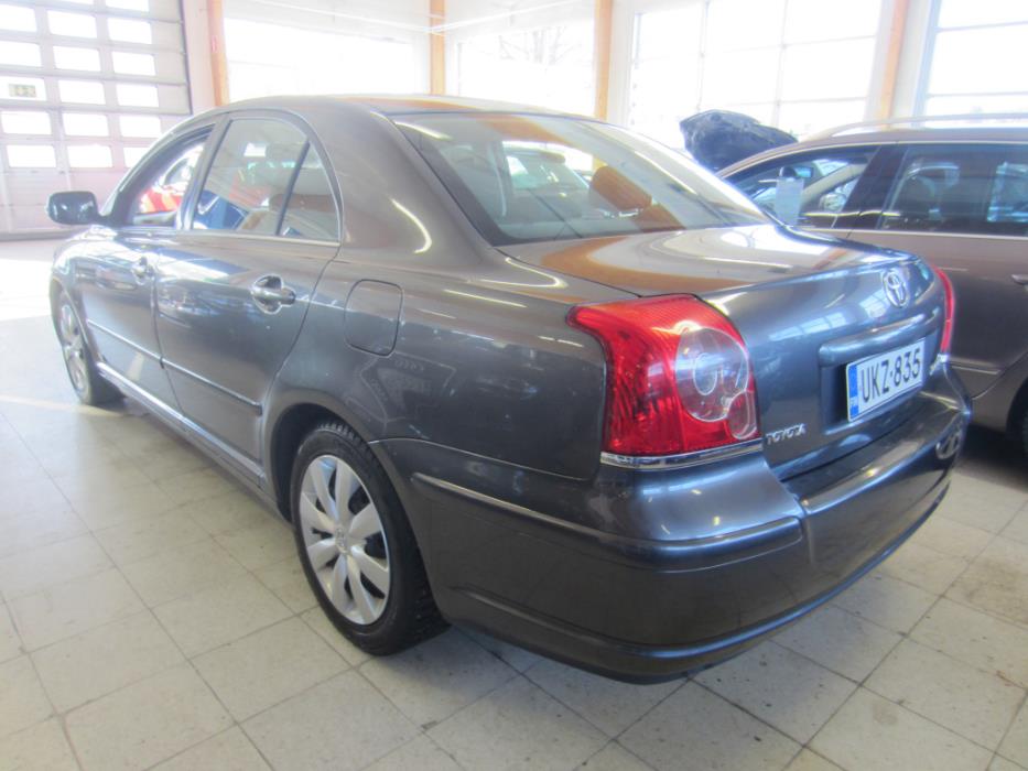 TOYOTA Avensis 2007