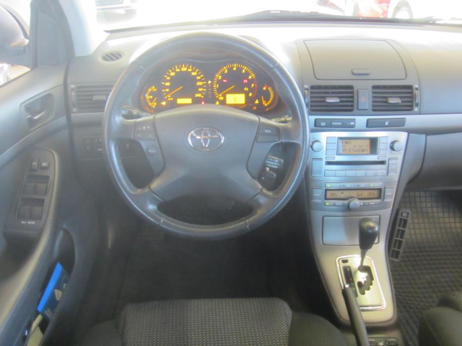 TOYOTA Avensis 2007