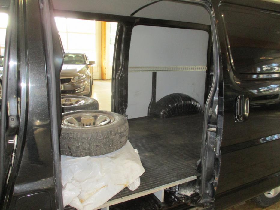 TOYOTA Hiace 2012