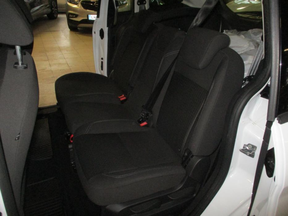 FORD Grand C-MAX 2016