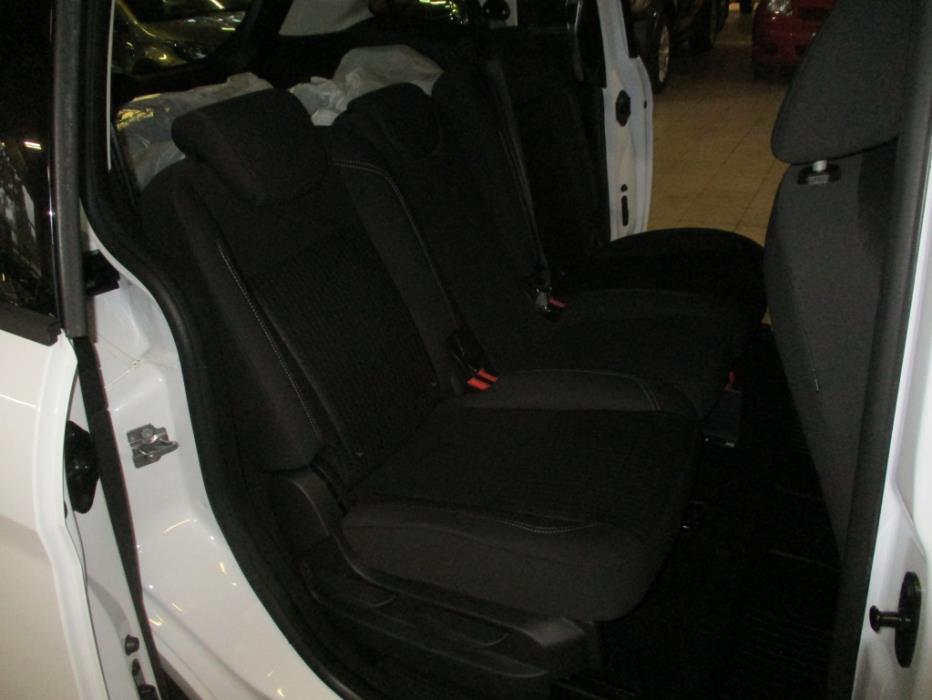 FORD Grand C-MAX 2016