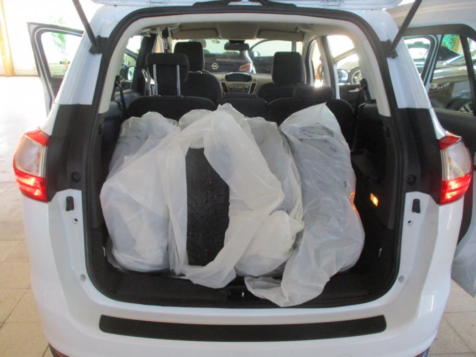 FORD Grand C-MAX 2016