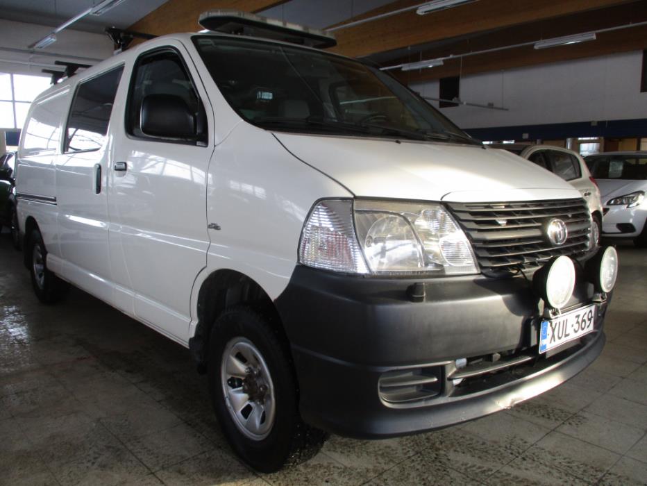TOYOTA HIACE 2008