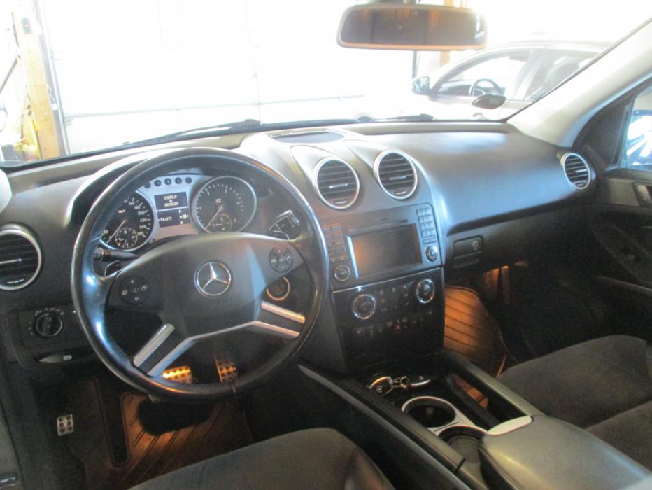 MERCEDES-BENZ ML 2010