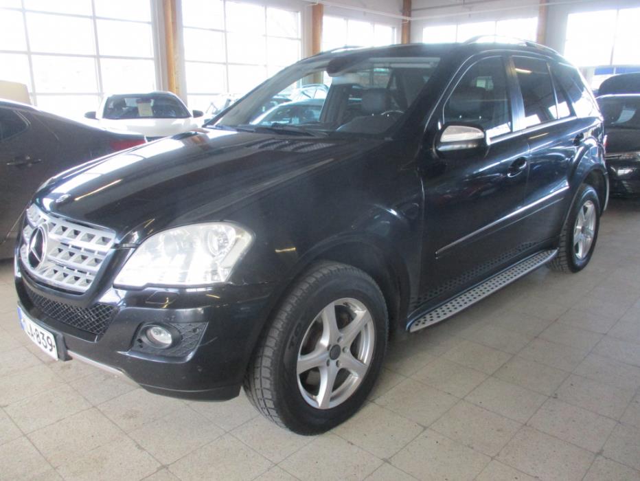 MERCEDES-BENZ ML 2010