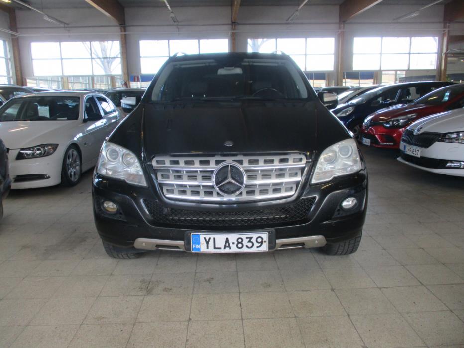 MERCEDES-BENZ ML 2010