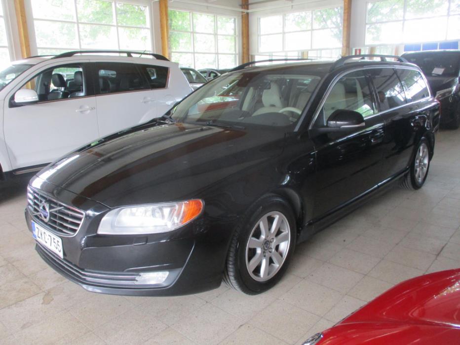 VOLVO V70 2014