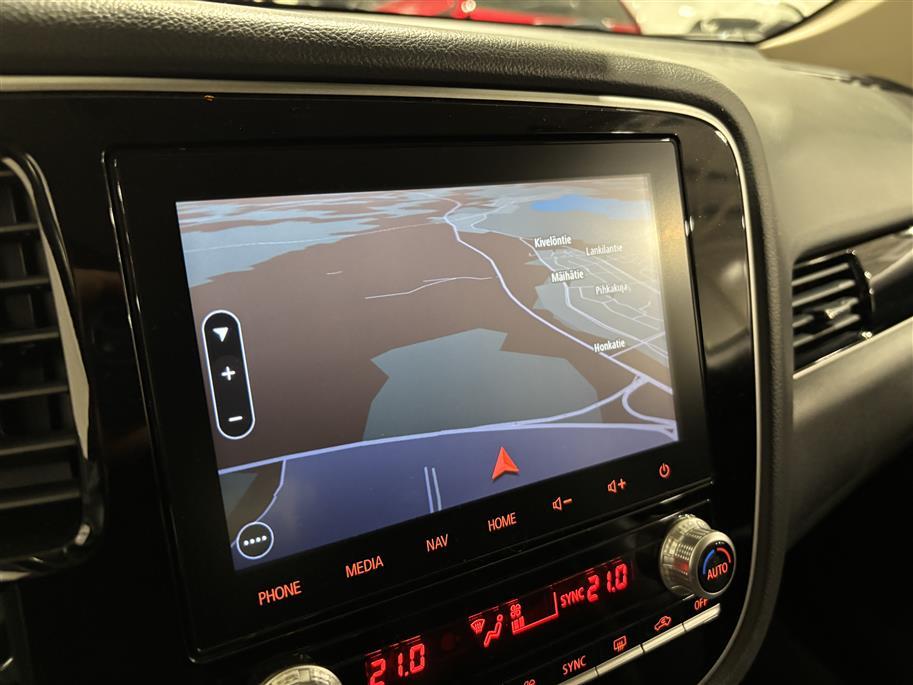 Mitsubishi Outlander PHEV 2020