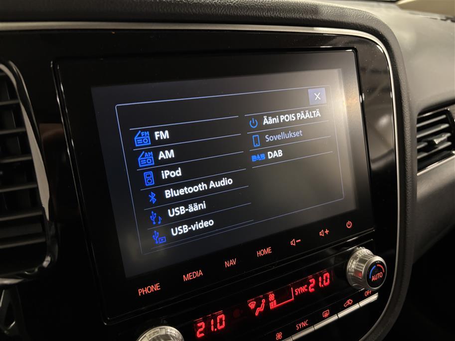 Mitsubishi Outlander PHEV 2020