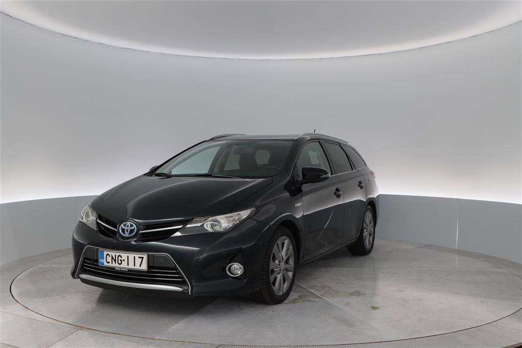 TOYOTA Auris 2015