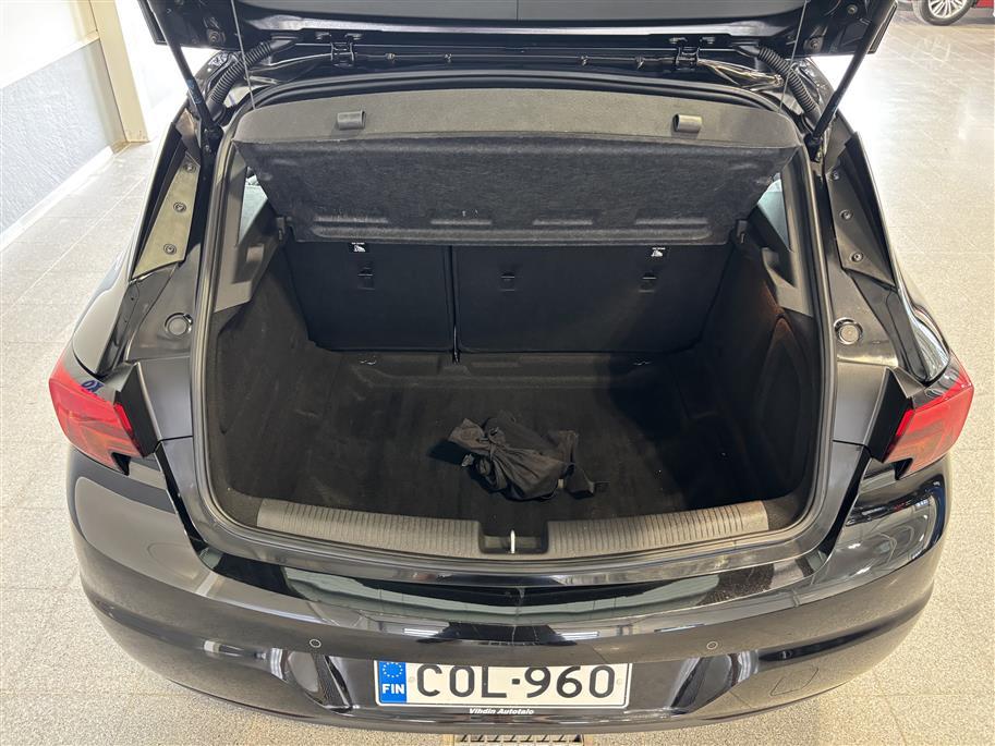 OPEL ASTRA 2021