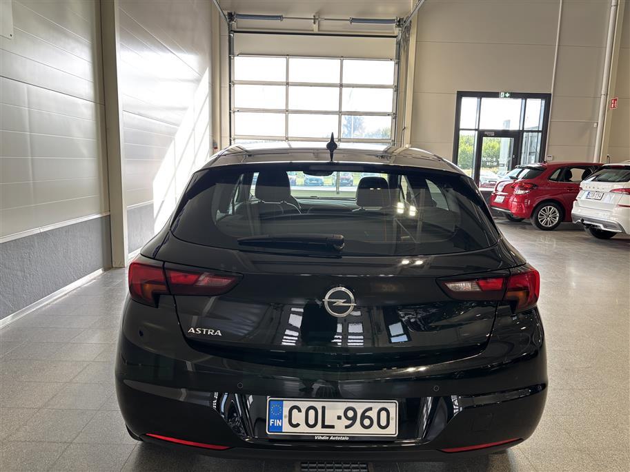 OPEL ASTRA 2021