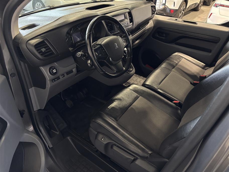 PEUGEOT EXPERT 2020