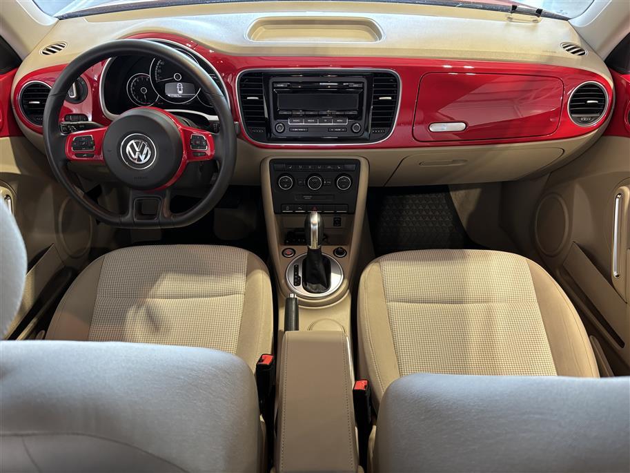 Volkswagen Beetle 2015