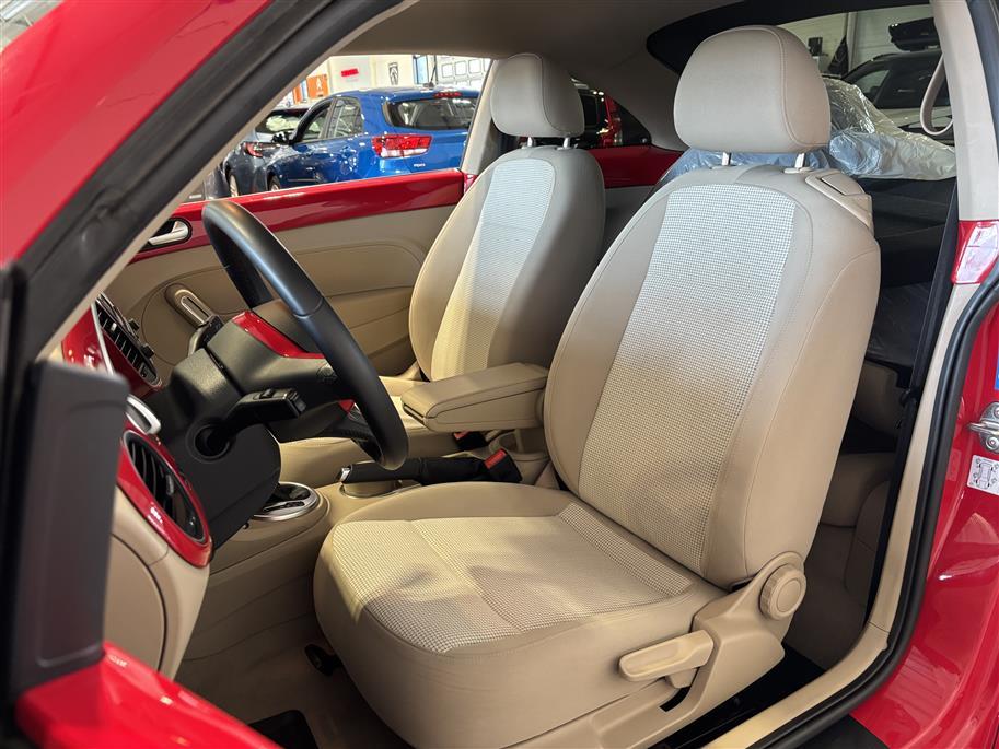 Volkswagen Beetle 2015