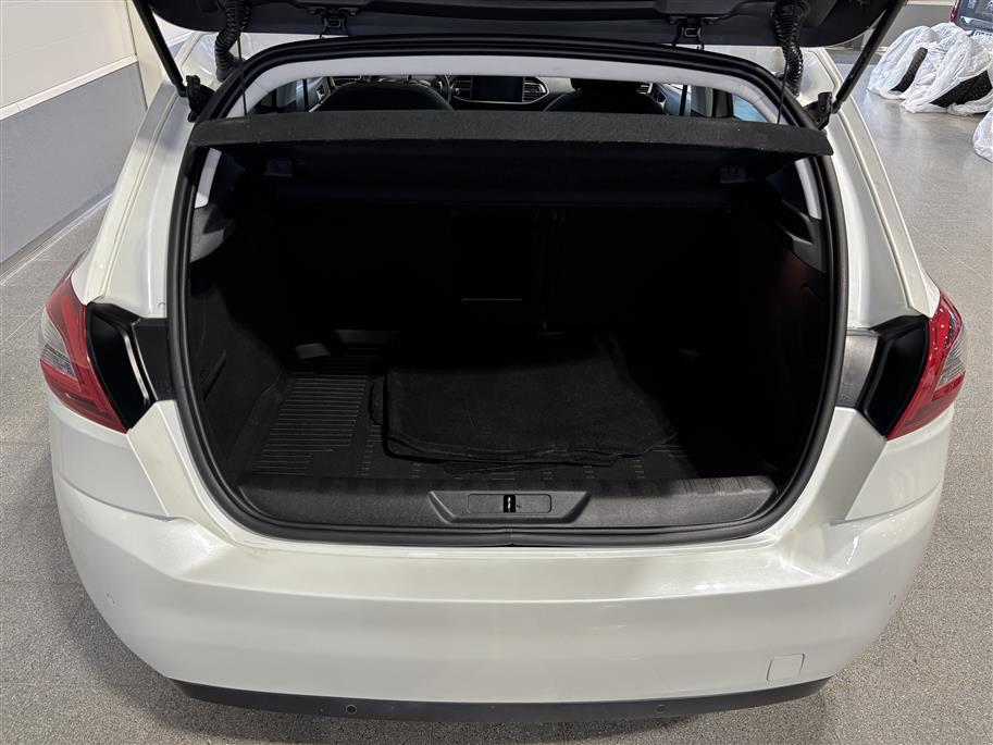 Peugeot 308 2020