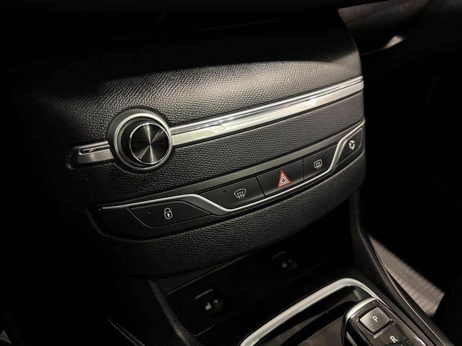 Peugeot 308 2020