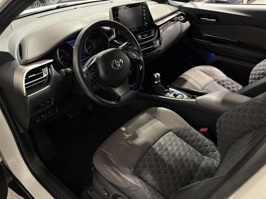 TOYOTA C-HR 2020
