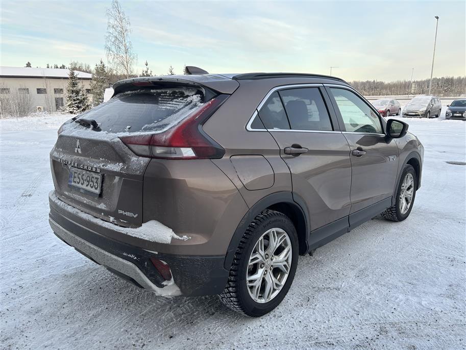 MITSUBISHI Eclipse Cross 2021