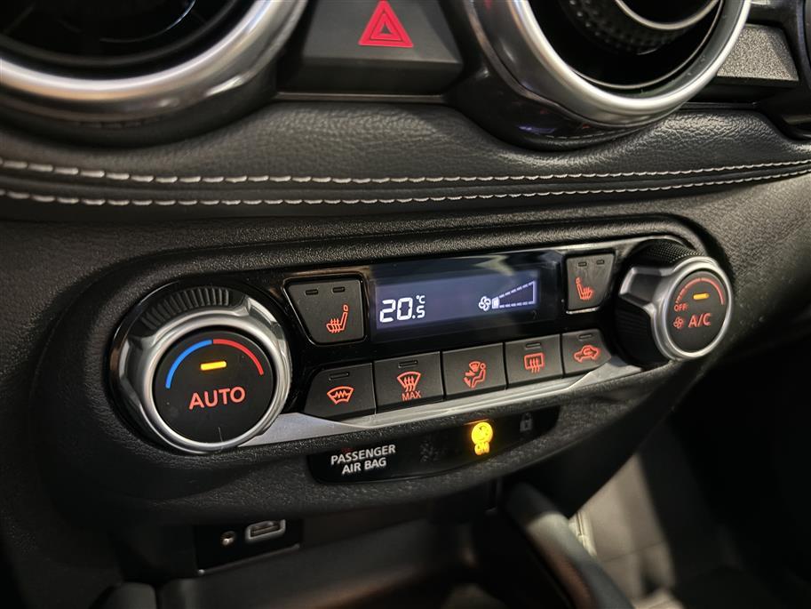 NISSAN Juke 2021