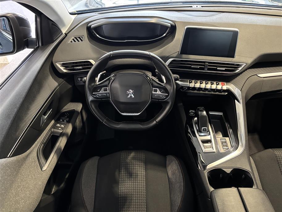 PEUGEOT 3008 2022