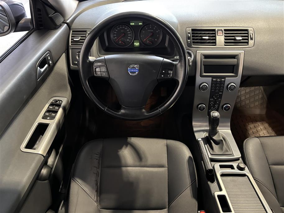 VOLVO V50 2009