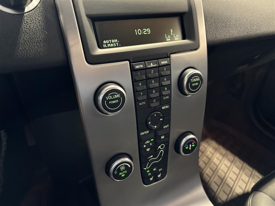 VOLVO V50 2009