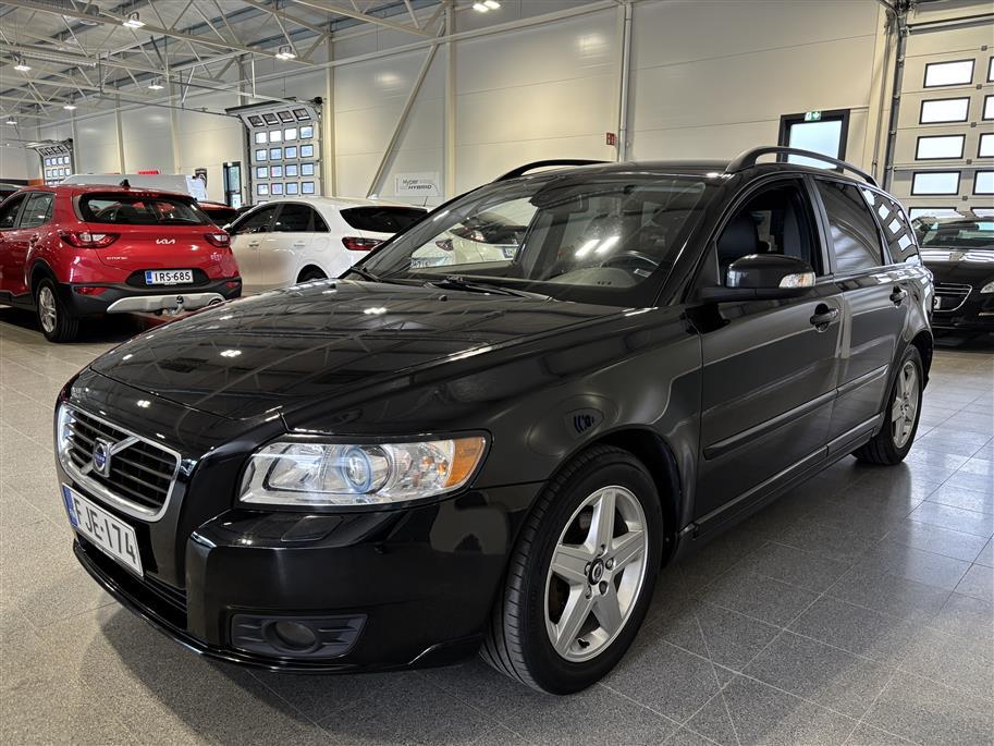 VOLVO V50 2009