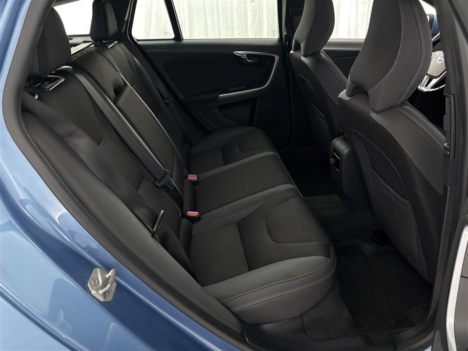 VOLVO V60 2014