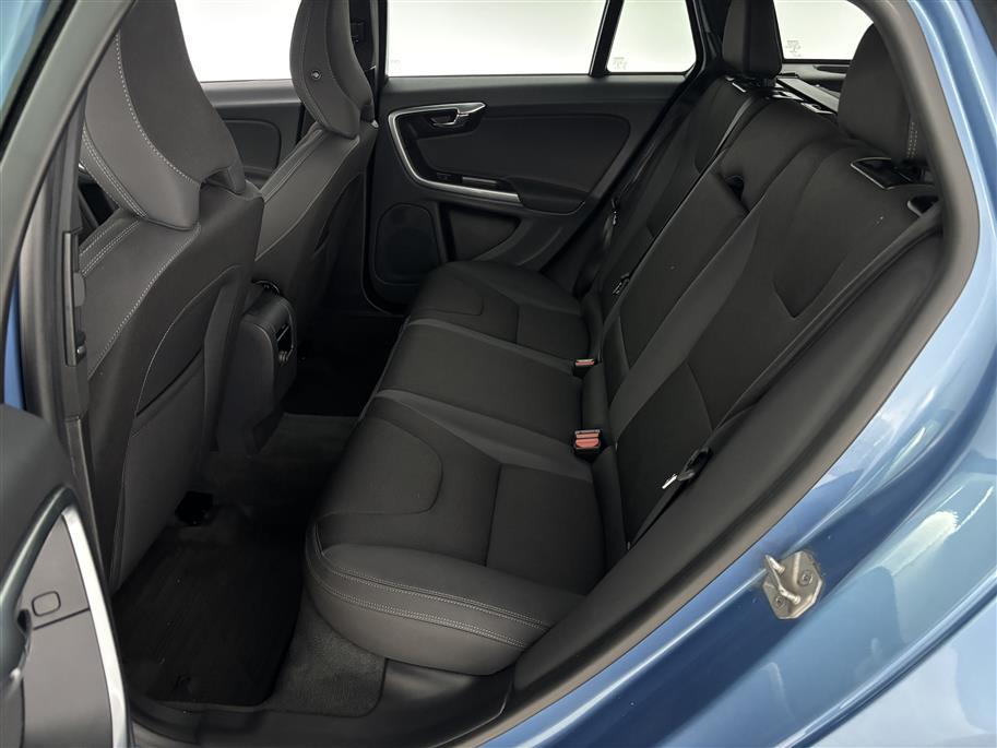 VOLVO V60 2014
