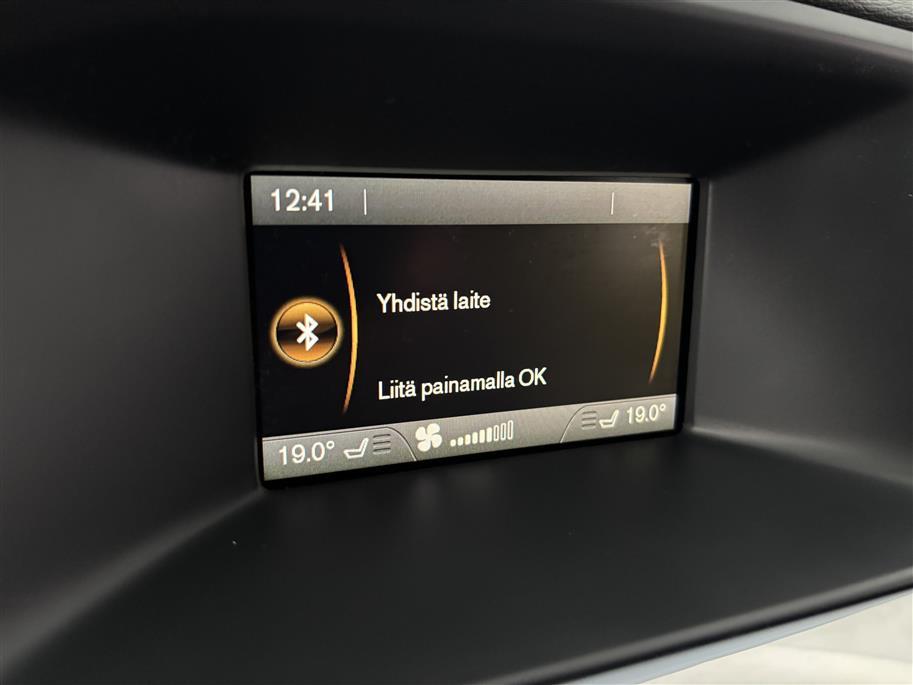 VOLVO V60 2014