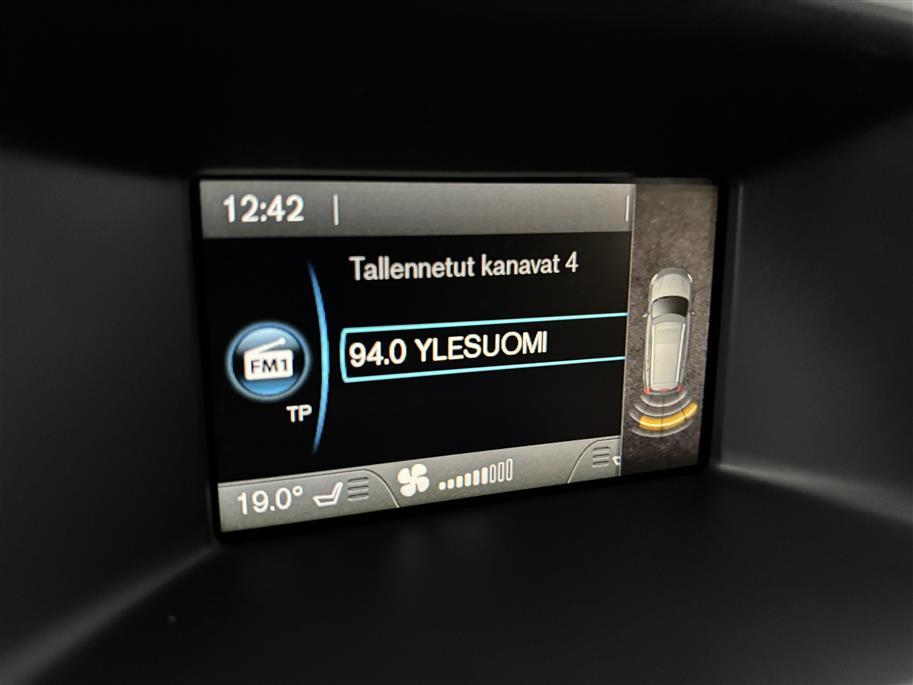 VOLVO V60 2014