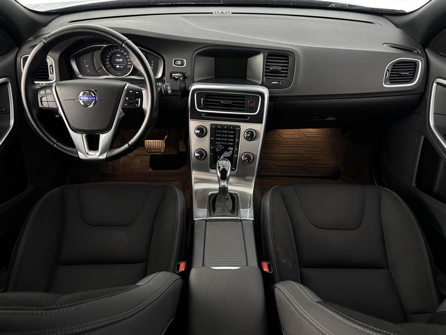 VOLVO V60 2014